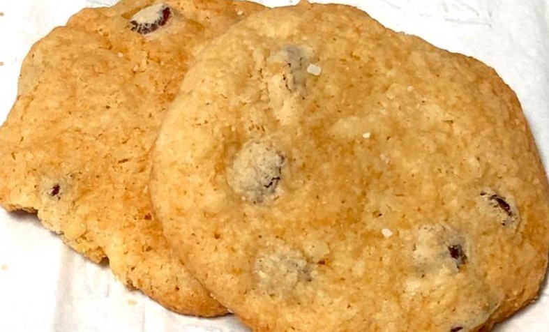 Alis Gluten-Free, Dairy-Free Chocolate Chip Coconut Rum Cookies