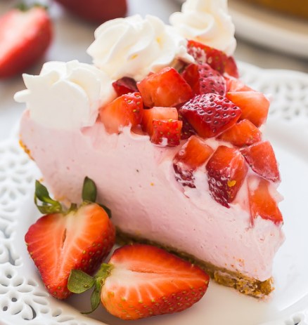 No Bake Strawberry Cheesecake