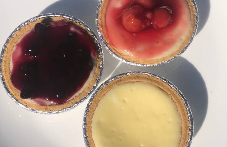 Tasty Individual Cheesecakes