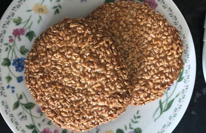 Tasty Keto sesame cookies