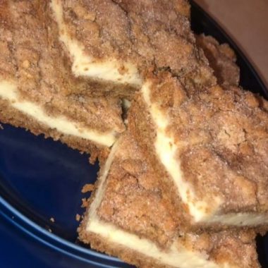 Easiest Way to Prepare Delicious Snickerdoodle cheesecake bars
