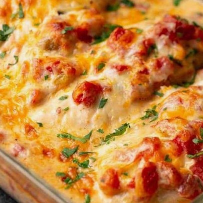 Easy Baked Queso Chicken Recipe