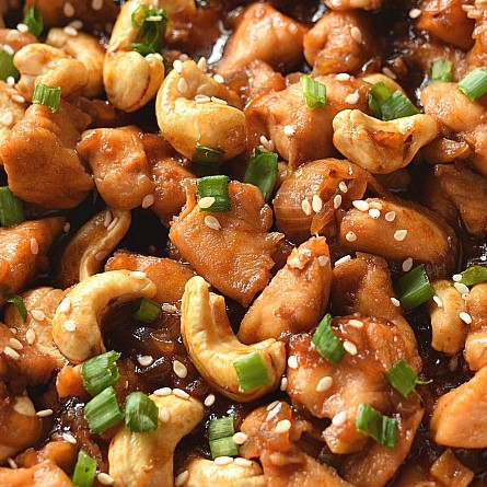 Try This Ultimate Cashew Chicken Stir Fry