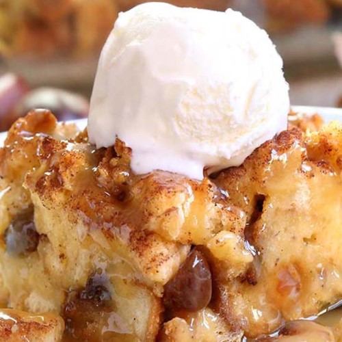 Easy And Simple Bread Pudding Recipe Howtocook 