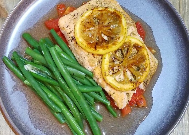 Roasted Salmon with Roasted Plum Tomatoes & Caramelized Lemons