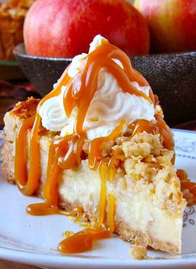 Delicious Caramel Apple Crisp Cheesecake