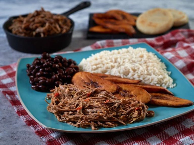 Authentic Latin American Vaca Frita: Shredded Beef Perfection