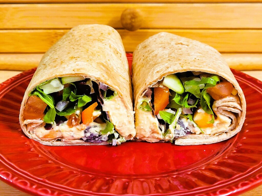 Savor the Sun: A Delicious Traditional Mediterranean Gyro Chicken Wrap Recipe