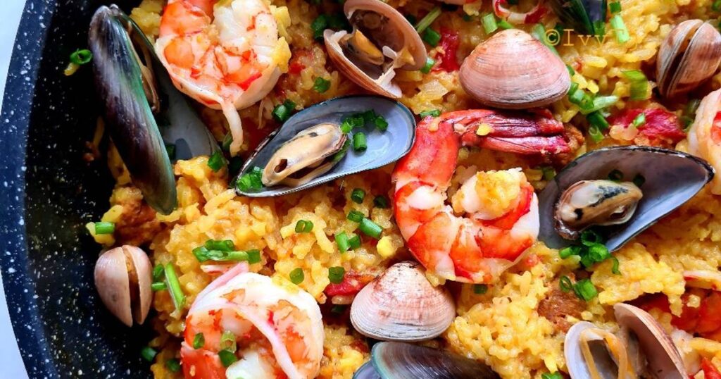 Savor the Sunshine: A Delicious Seafood Paella Recipe for Beginners